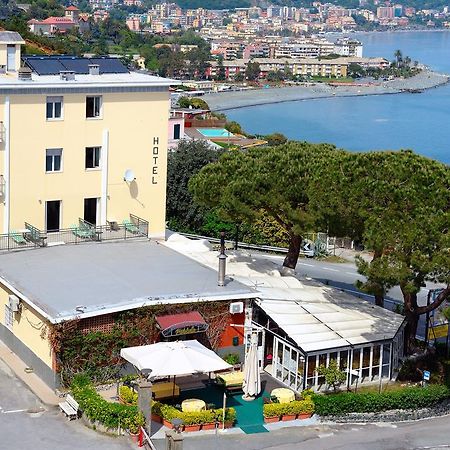 Hotel Puntabella Varazze Dış mekan fotoğraf