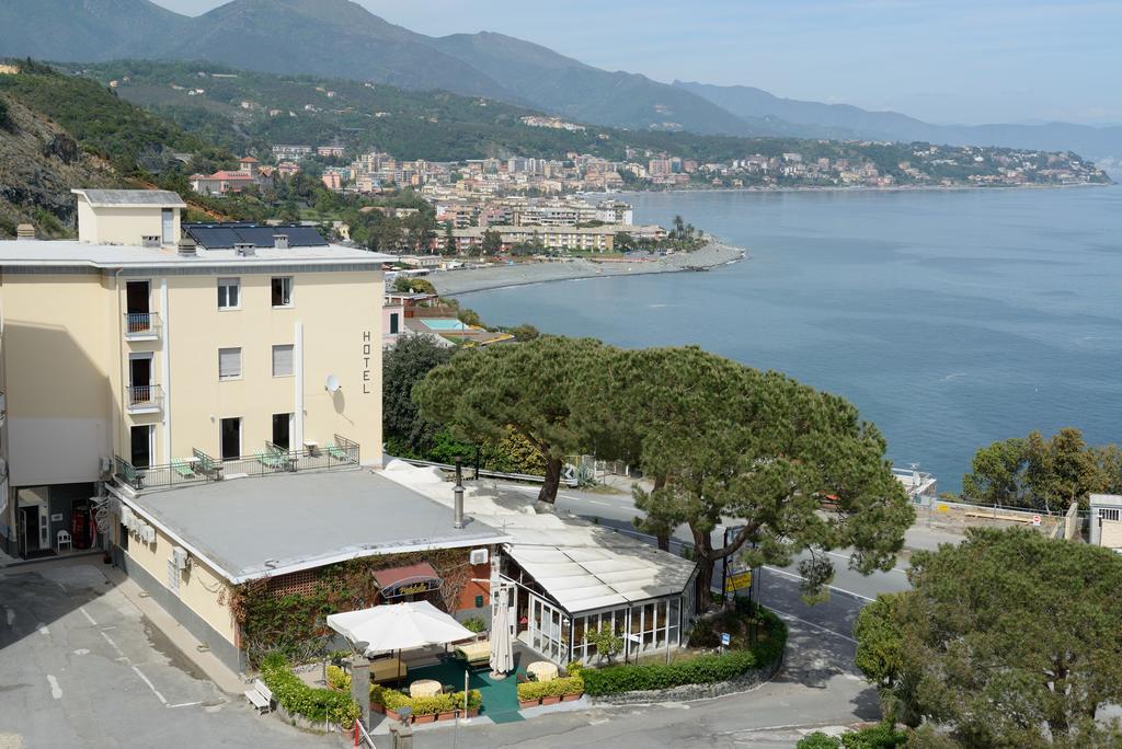 Hotel Puntabella Varazze Dış mekan fotoğraf