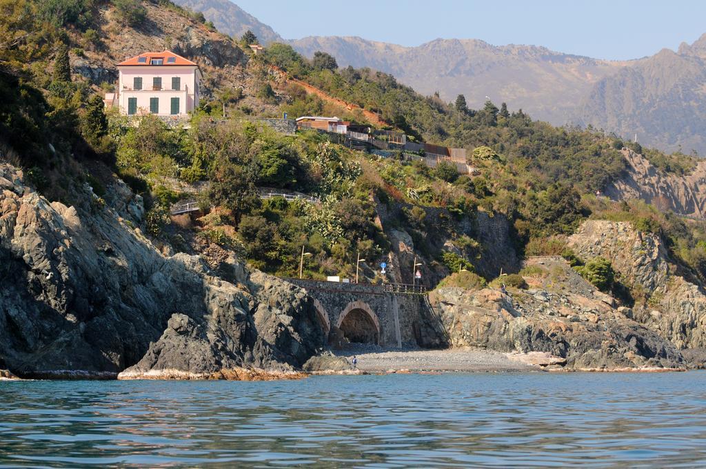 Hotel Puntabella Varazze Dış mekan fotoğraf